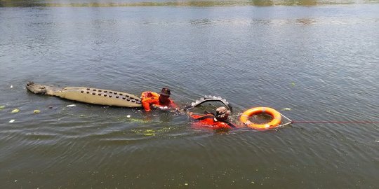 Lagi BAB di sungai, bokong Satinah robek digigit buaya