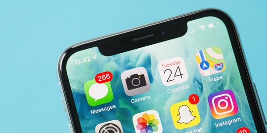 Saham teknologi di China terjun bebas gara-gara iPhone X kurang laku