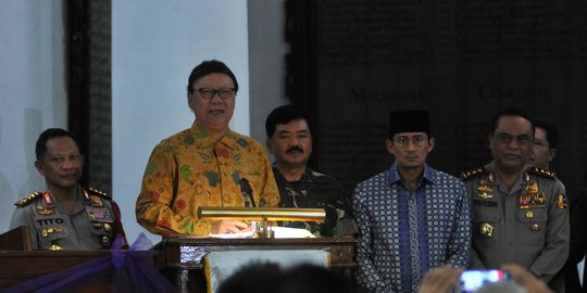 Menteri Tjahjo ingatkan Anies-Sandi soal jual beli jabatan