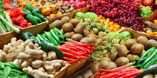 Masyarakat mengeluh harga sayuran melonjak naik jelang pergantian tahun