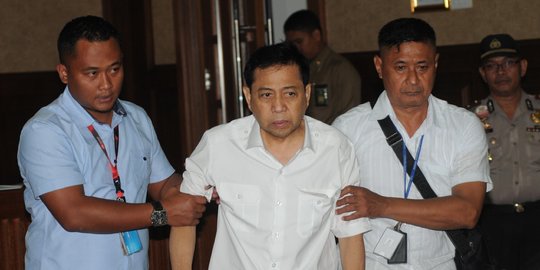 Setya Novanto cuek soal nama hilang dari dakwaan korupsi e-KTP