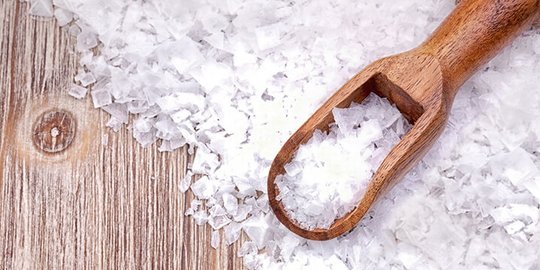 bagaimana cara bersihkan kotoran telinga secara aman dan nyaman?