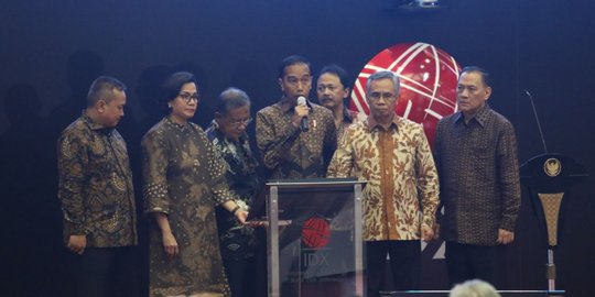 Jokowi soal IHSG tembus 6.355 poin: Ini di luar perkiraan kita