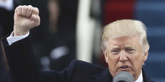Donald Trump, tokoh dunia penuh kontroversi di 2017