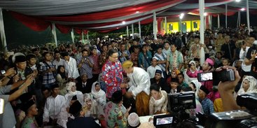 Nikah massal 437 pasangan, Anies sebut sejarah buat Jakarta