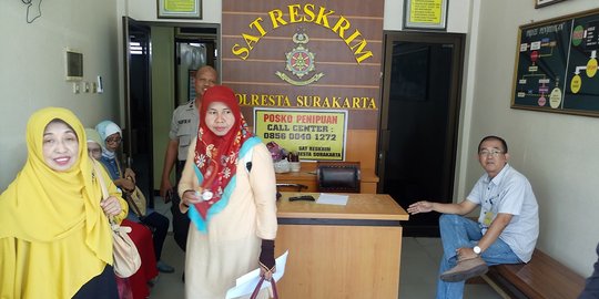 Ingin temui tersangka, korban Hannien Tour kembali geruduk Polresta Surakarta