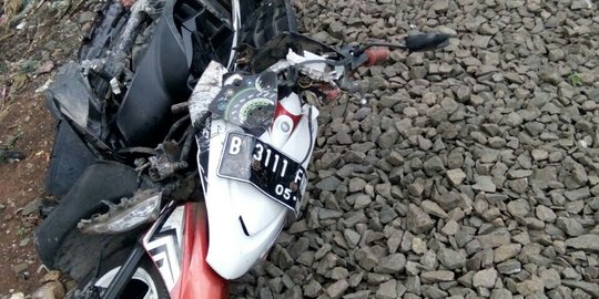 Ibu dan anak tewas disambar kereta di Bulak Kapal Bekasi