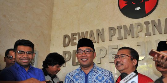 Sambangi PDIP saat jam kerja, Emil klaim ada tugas dinas di Jakarta