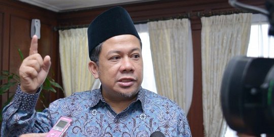 Fahri sebut netizen pusing calon presiden cuma Jokowi dan Prabowo
