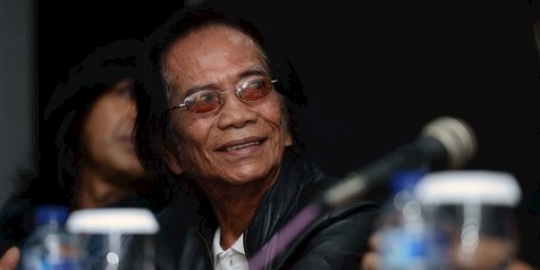 Karena Komplikasi, Musisi Legendaris Yon Koeswoyo 