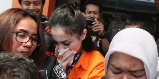 Jennifer dunn dan fs sudah ditahan, pemasok narkoba belum tertangkap