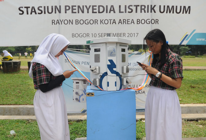 stasiun pengisian listrik umum