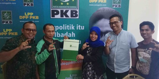 Daftar caleg ke PKB, driver Grab ini ingin ubah UU soal ojek online