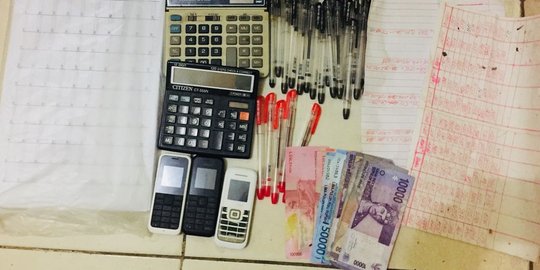 Bandar judi togel, Doyok dan Ideng ditangkap polisi