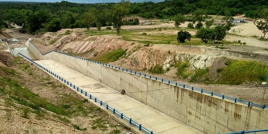 Presiden Jokowi resmikan 2 Pos Lintas Batas Negara di Bendungan Raknamo