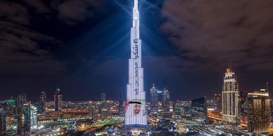 10 Hal ini cuma ada di Burj Khalifa
