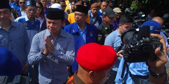 Diantar ratusan pendukung, Bima Arya daftar Pilwakot Bogor ke KPUD