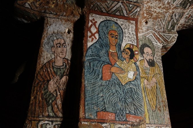 gereja di atas tebing di ethiopia