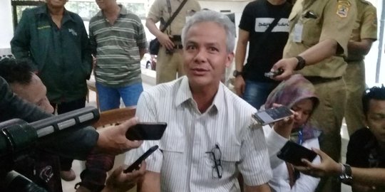 Gus Kamil tegaskan keluarga Mbah Moen kompak dukung Ganjar-Yasin