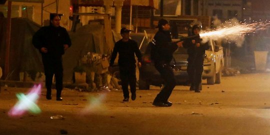Warga Tunisia demo besar menentang PPN, 240 orang ditangkap