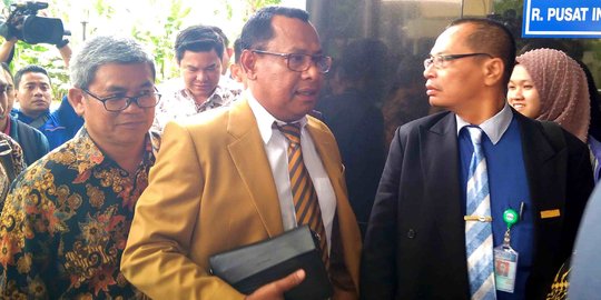 Jadi tersangka, Fredrich pertimbangkan ajukan praperadilan lawan KPK