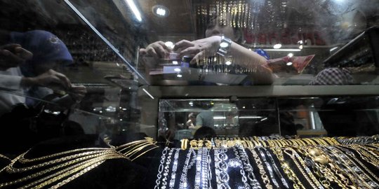 Harga emas lanjutkan penguatan, hari ini naik Rp 2.000 menjadi Rp 635.000 per gram
