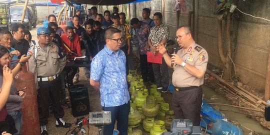 Polisi gerebek gudang pengoplosan gas 3 kg di Tangerang, 20 orang ditangkap