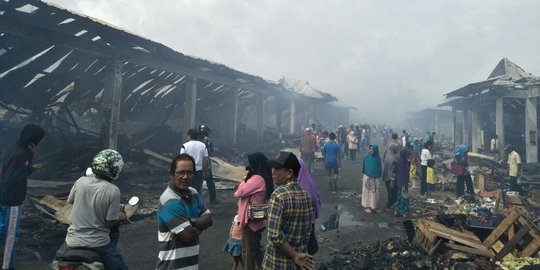 804 Petak Pasar Senaken di Kaltim terbakar, kerugian ditaksir Rp 10 M