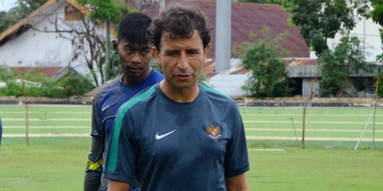 Luis Milla siapkan strategi khusus hadapi Islandia