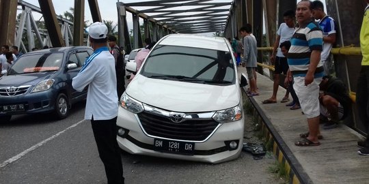 Cerita diduga pelaku penipuan dikejar warga hingga lompat ke sungai dan tewas