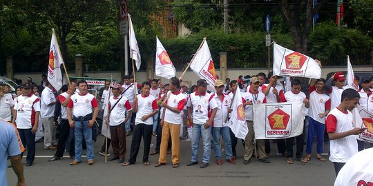 Ratusan laskar GMP siaga di kantor Gerindra