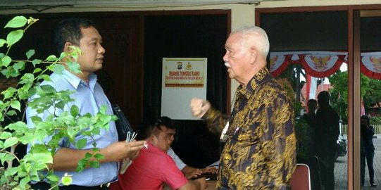 Kasus perambahan hutan, penahanan bos PT Hutahaean ditunda karena sakit