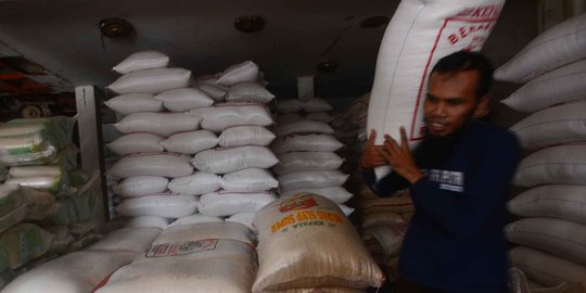 Mengaku surplus, 4 daerah ini menentang impor beras 500.000 ton