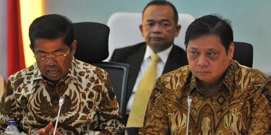 Dua kursi Golkar dalam kabinet Jokowi dan mimpi kemenangan di 2019