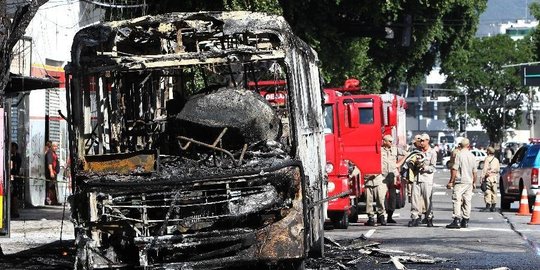 Bus terbakar di Kazakhstan, 52 penumpang tewas