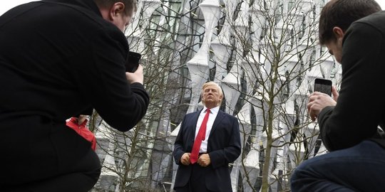 Trump dikabarkan bakal pindahkan kedutaan AS ke Yerusalem tahun depan