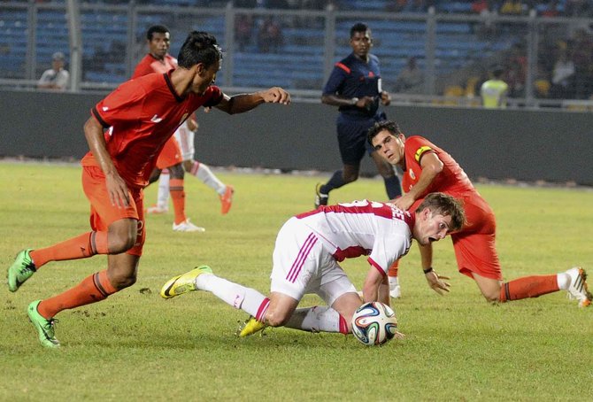 persija jakarta vs ajax amsterdam