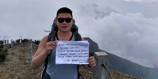Di akun FB, kader Gerindra tewas ditembak Brimob unggah foto kawal Prabowo