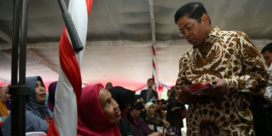 Lewat PKH, Idrus Marham targetkan kurangi angka kemiskinan hingga 10 %