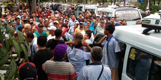 Sopir angkot minta Jl Jatibaru dibuka, Anies sebut perlu penyesuaian