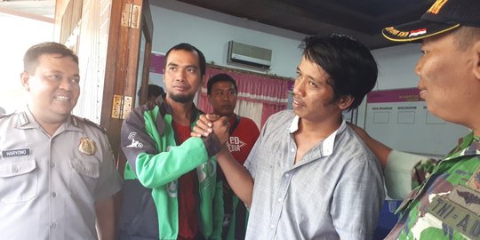 Tenteng besi, sopir angkot di Samarinda dan driver GO-JEK bersitegang