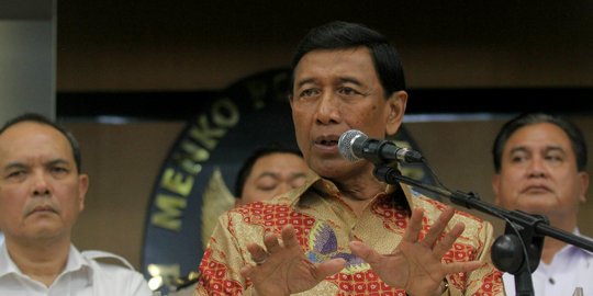 Pertemukan dua kubu, Wiranto tegaskan OSO tetap ketua umum Hanura