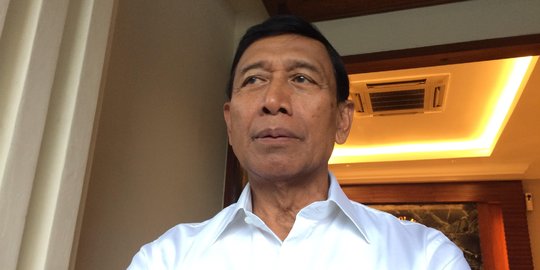 Wiranto minta polisi, TNI dan masyarakat bersatu lawan teroris