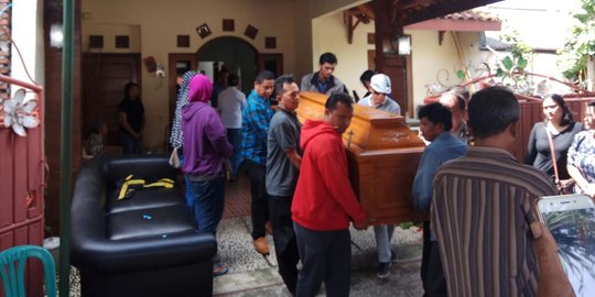 Usai membunuh pegawai BPR, terduga pelaku satroni rumah korban