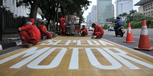 Jalur khusus motor di Jl Thamrin bakal dijaga 50 polisi