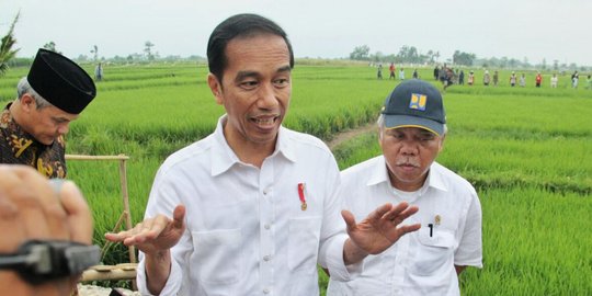KPU larang Gus Ipul dan Khofifah pakai foto Jokowi saat kampanye