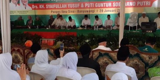 PDIP dan Muslimat Banyuwangi jalan bareng menangkan Gus Ipul-Puti Soekarno