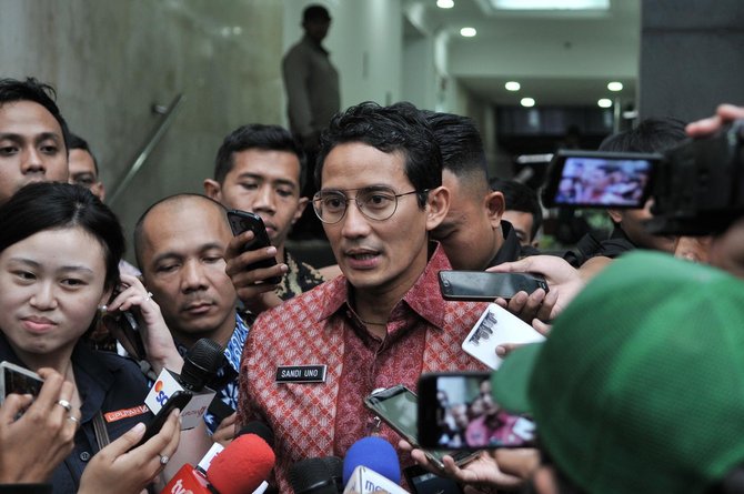 sandiaga diperiksa dirkrimum polda metro jaya