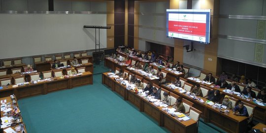 Rapat perdana di DPR, Mensos Idrus bahas campak dan gizi buruk di Asmat