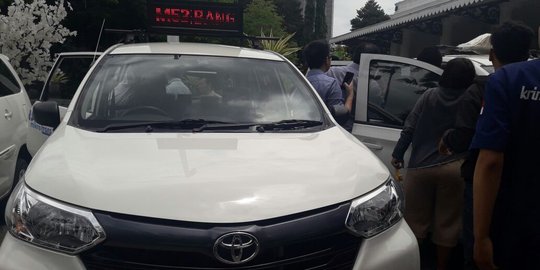 Sandiaga akan uji coba minibus konsep baru layani rute OK OTrip